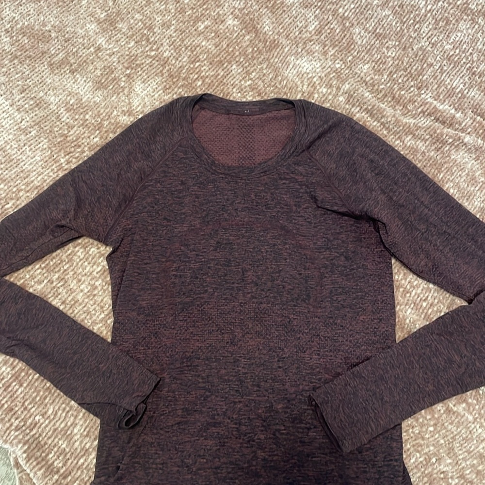 Lululemon Swiftly Tech Longsleeve Crew Size 6 - image 3